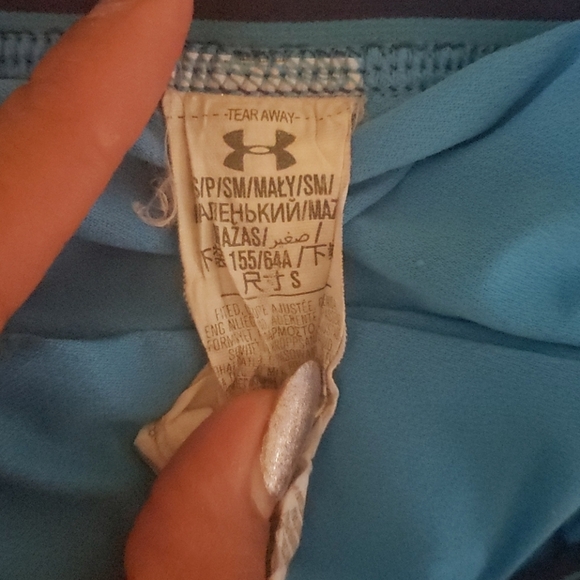 Under Armour Women's Blue Shorts Sz Small - Picture 3 of 4